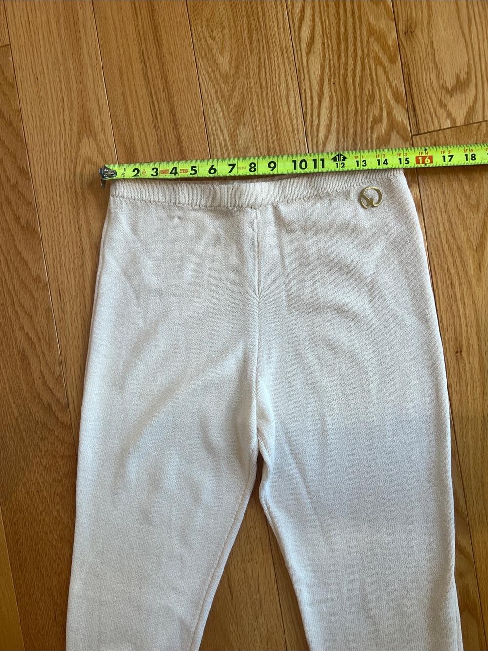 St. John Cream Knit Pull-On Pants - Picture 5 of 7